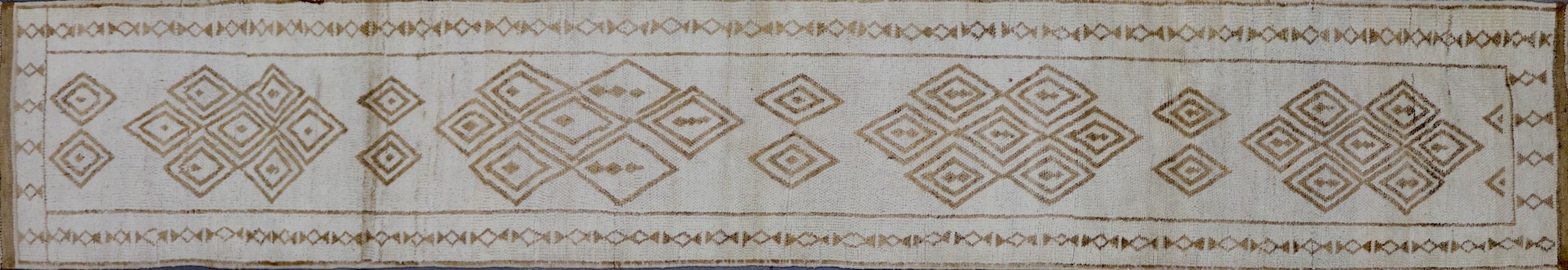 CR8001 VINTAGE 1970s KURDISH RUNNER 2'9