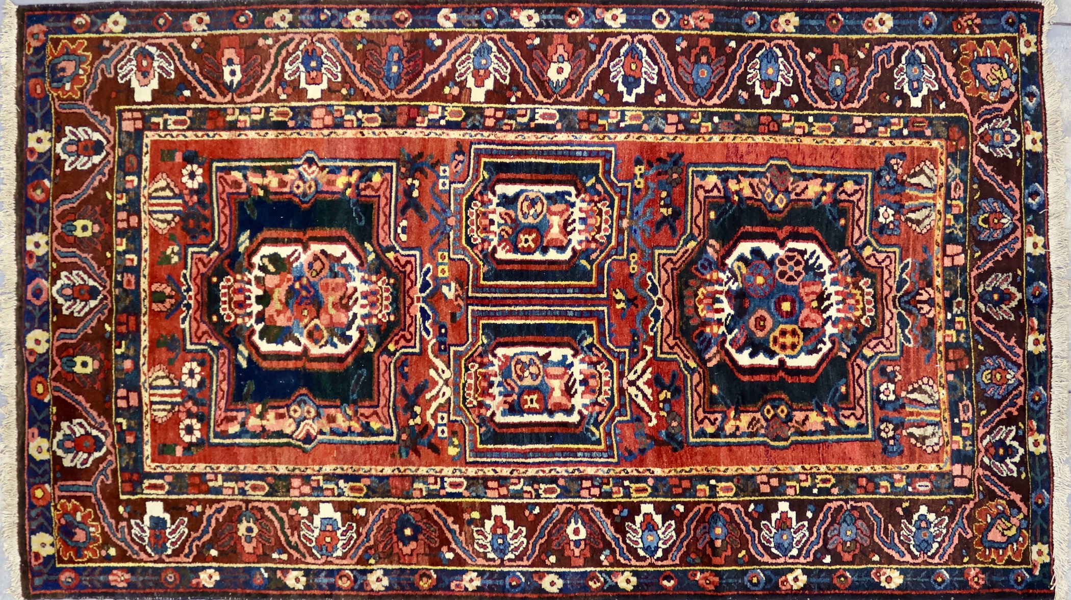 CR8649 VINTAGE 1960s IRANIAN RUG 5'8
