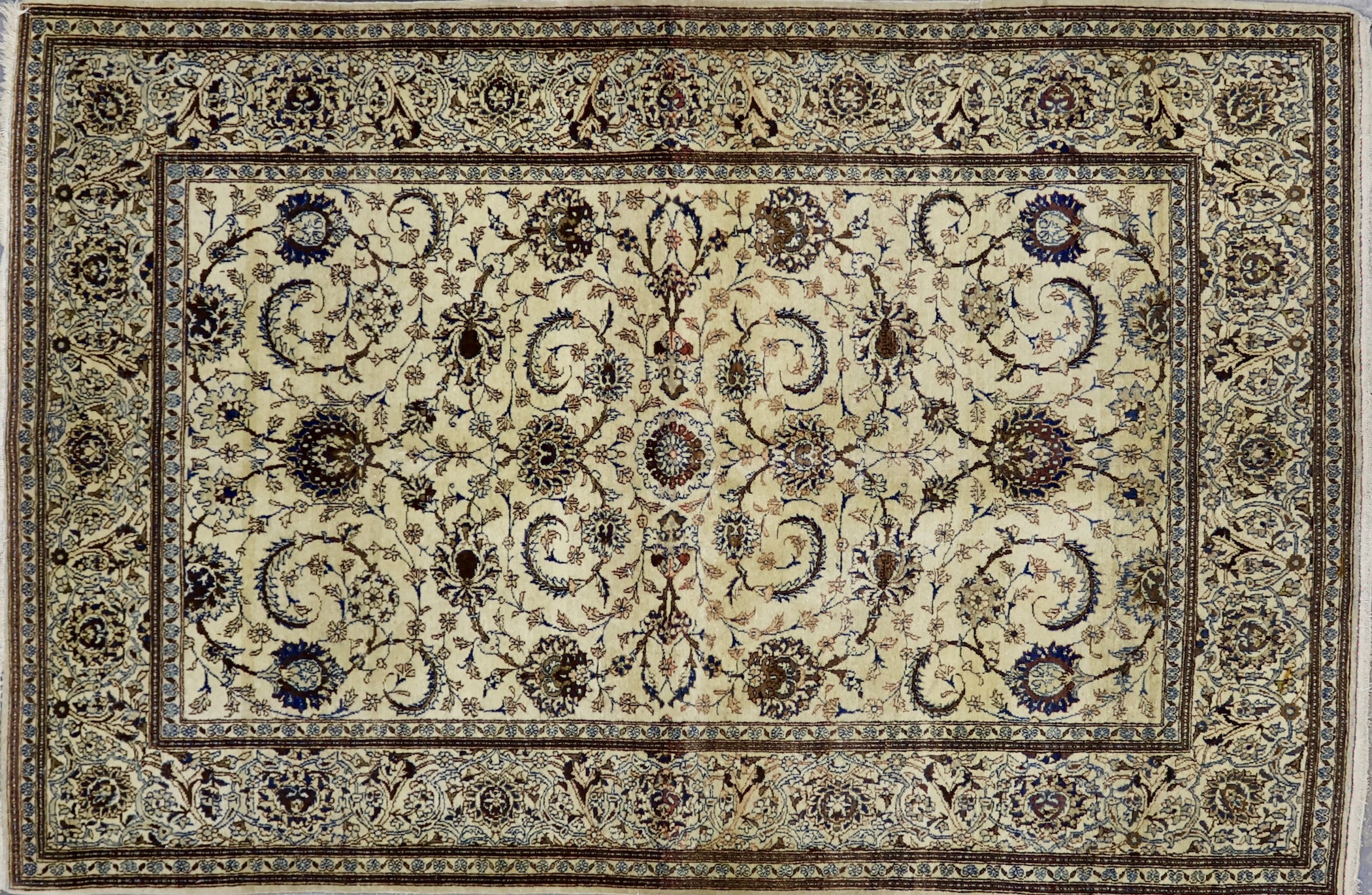 SH65 NEARLY-ANTIQUE 1930s PERSIAN NAIN RUG 4'6