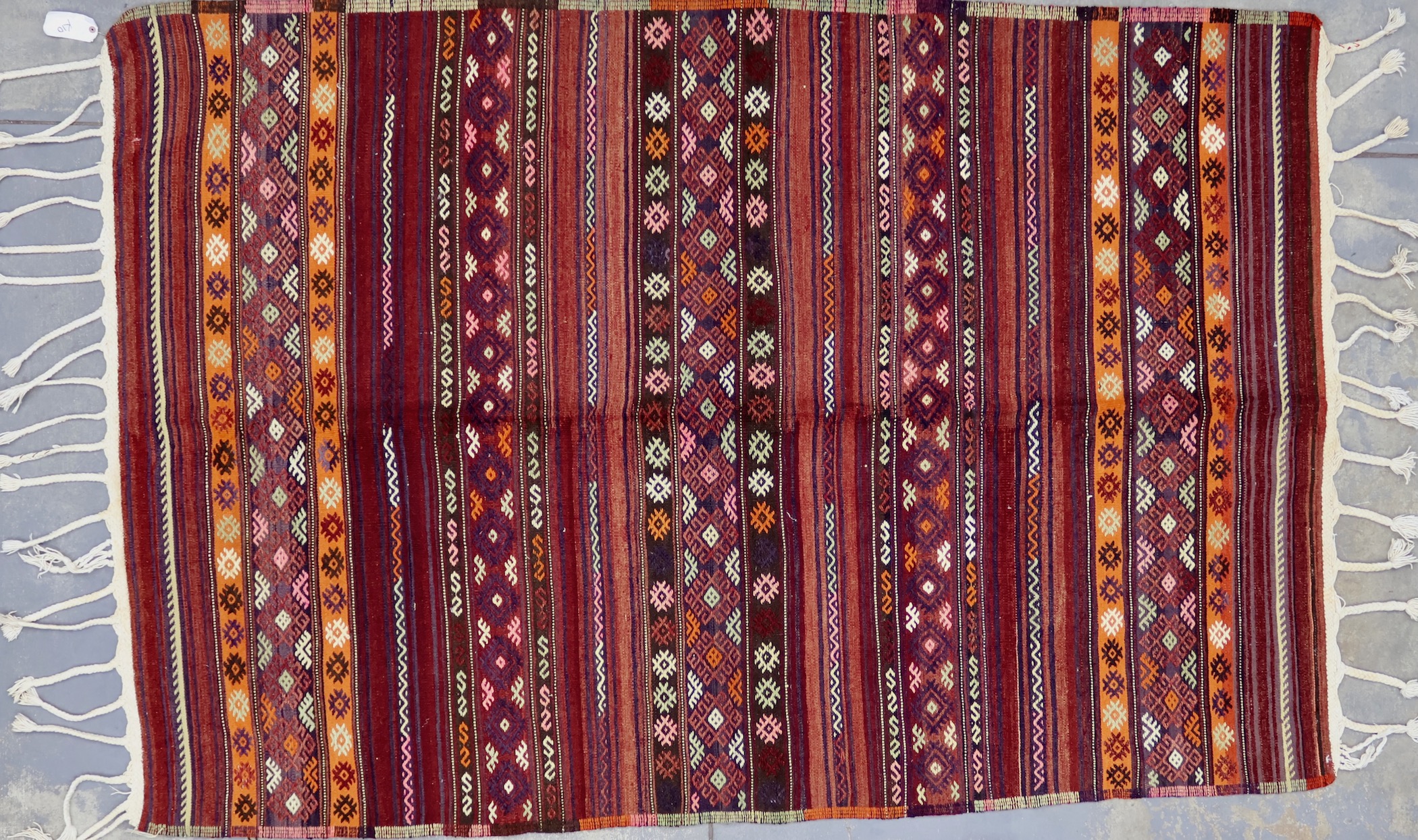 TK343 VINTAGE TURKISH SIVAS KILIM RUG 5'5