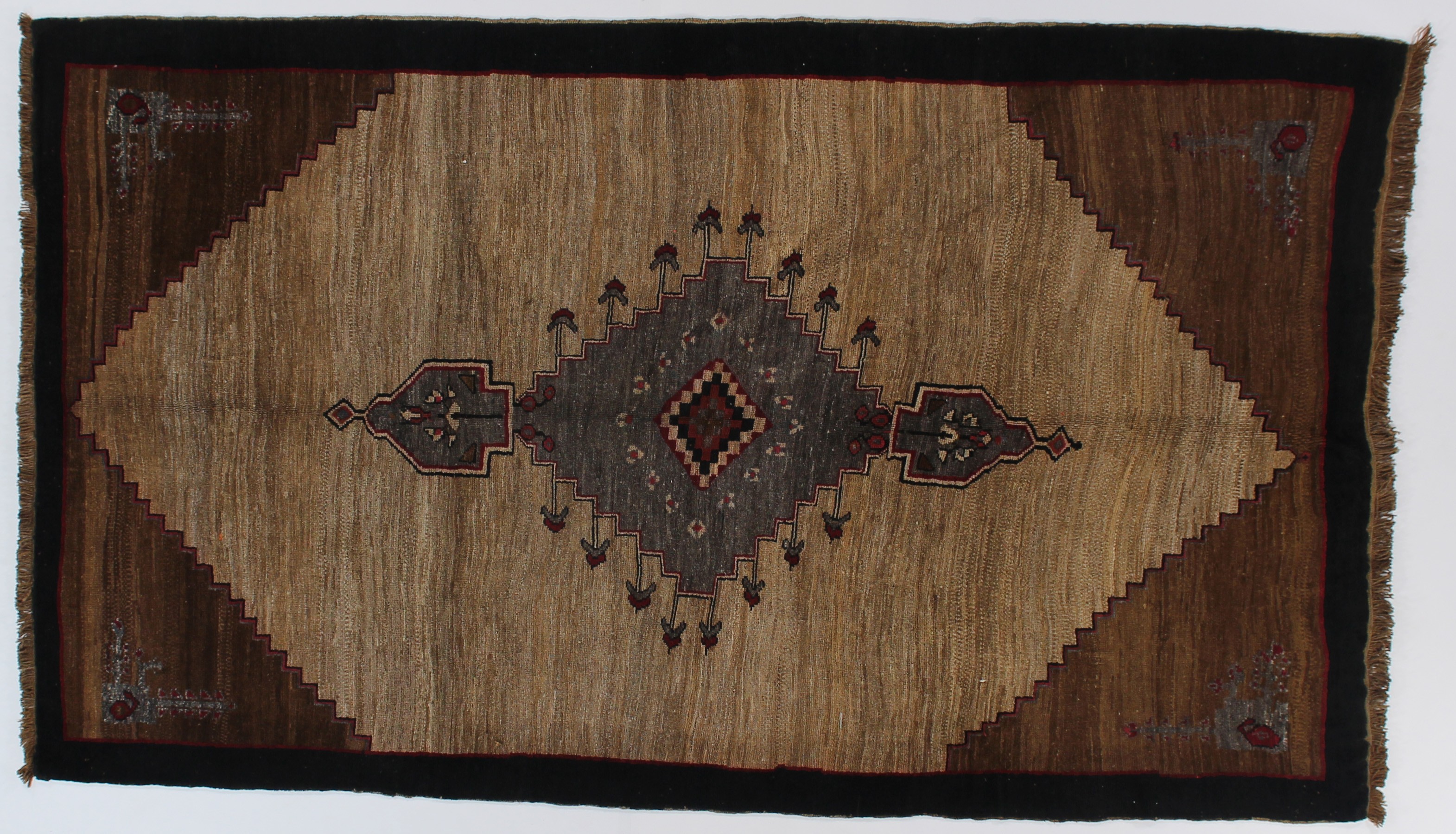 CR2827- VINTAGE KARS RUG 6.1 X 10.7