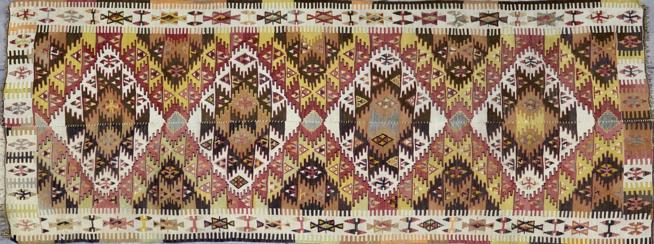 KR8330 VINTAGE 1970s KURDISH MALATYA KILIM RUG 3'8