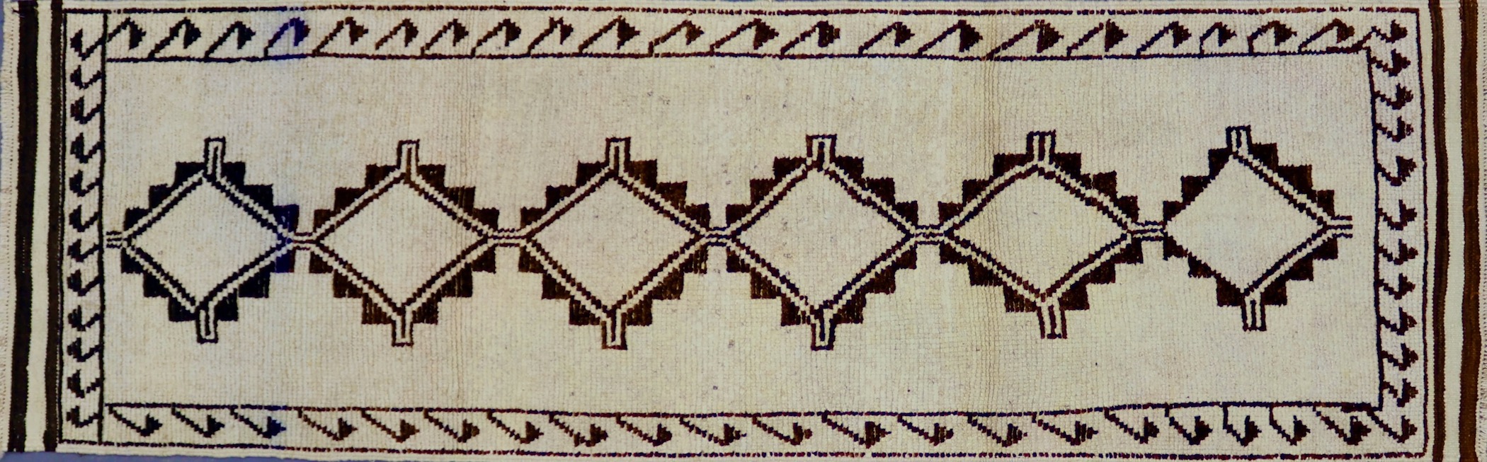 CR7988 VINTAGE 1960s KURDISH RUNNER 3'1