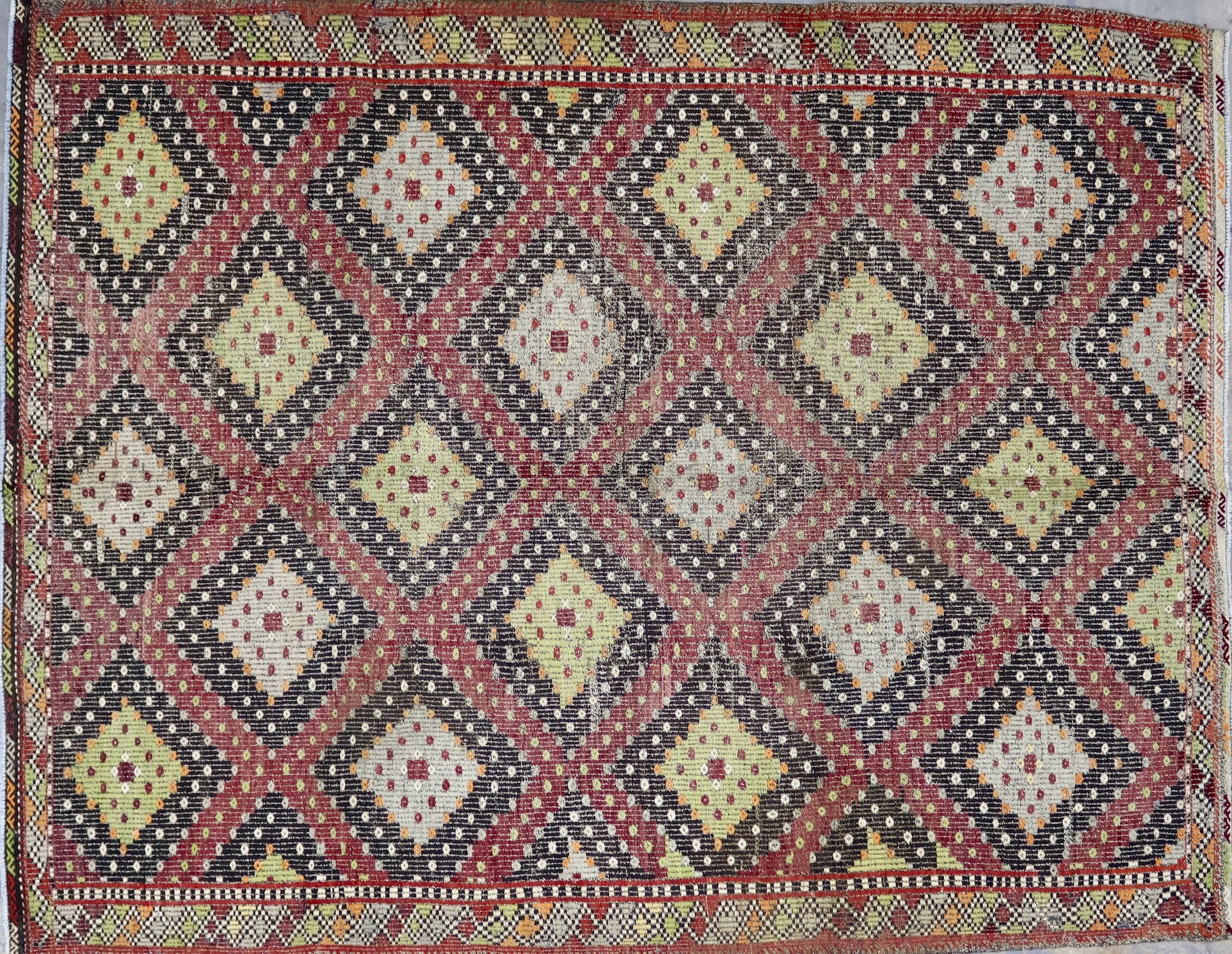 TK1775 VINTAGE TURKISH YORUK ZILI RUG 6'5