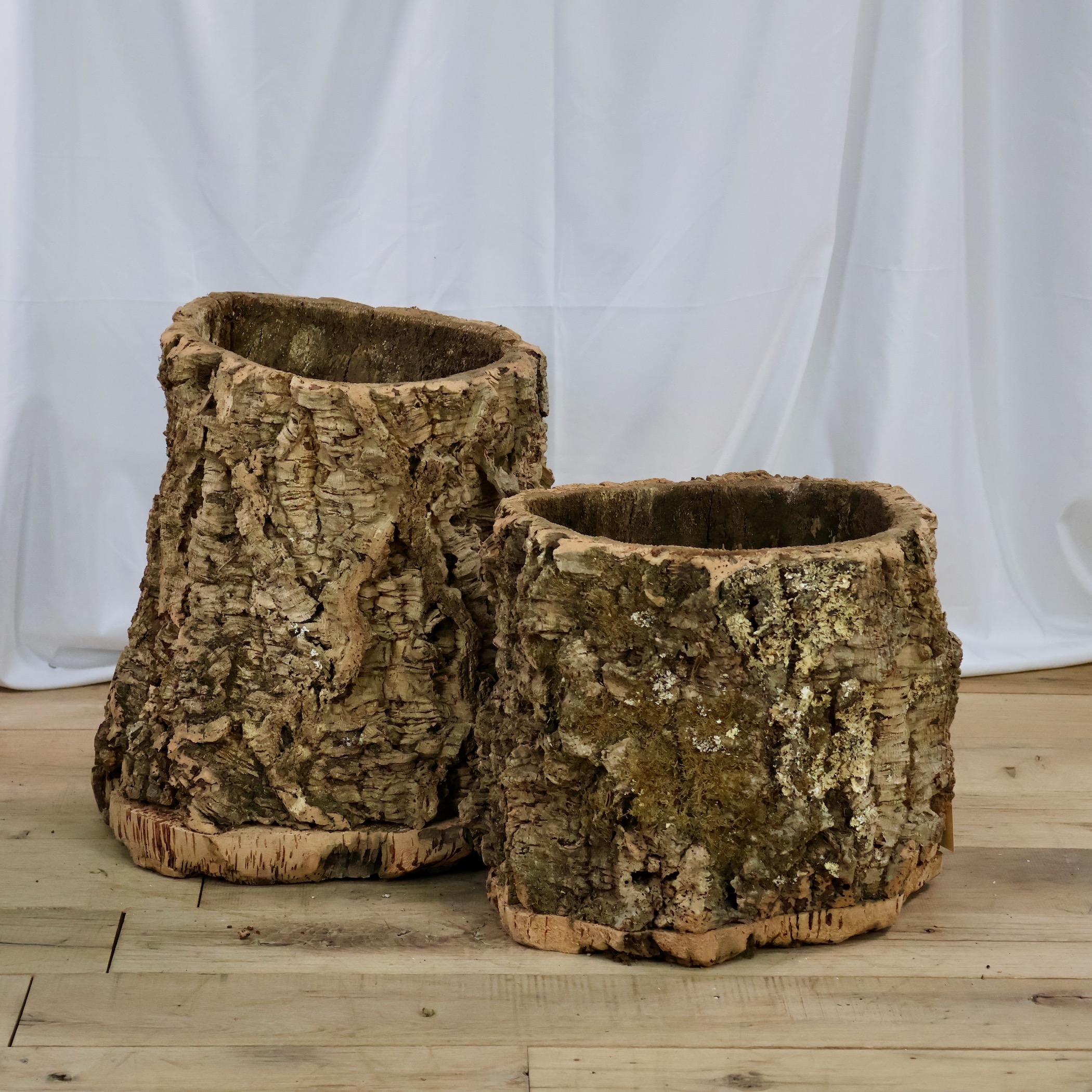 AC337C WIDE CORK PLANTERS