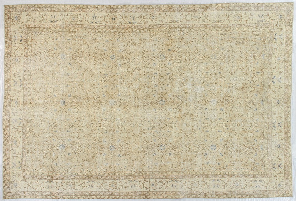 OD 4634 VINTAGE RUG  7.1 X 10.7