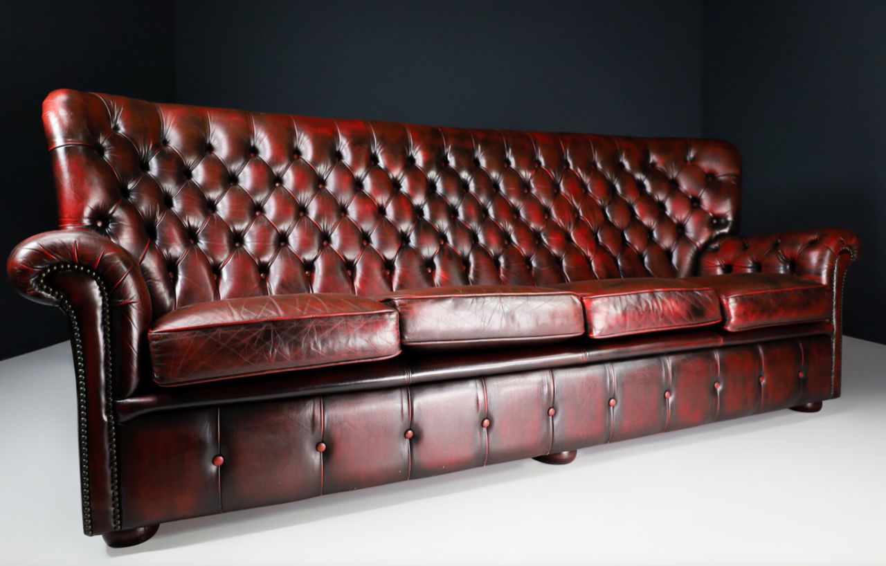 SOF 368 ENGLISH CHESTERFIELD SOFA