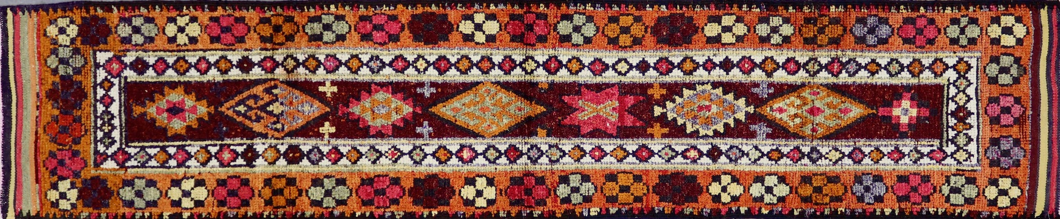 CR7943 VINTAGE 1960s KURDISH HERKI RUNNER 2'8