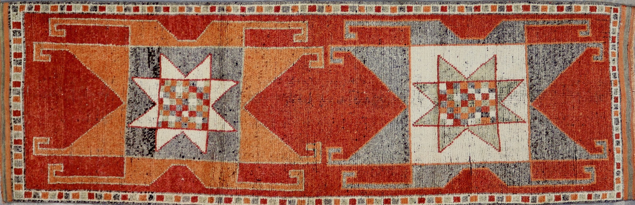 CR7952 VINTAGE 1960s KURDISH HERKI RUNNER 3'4