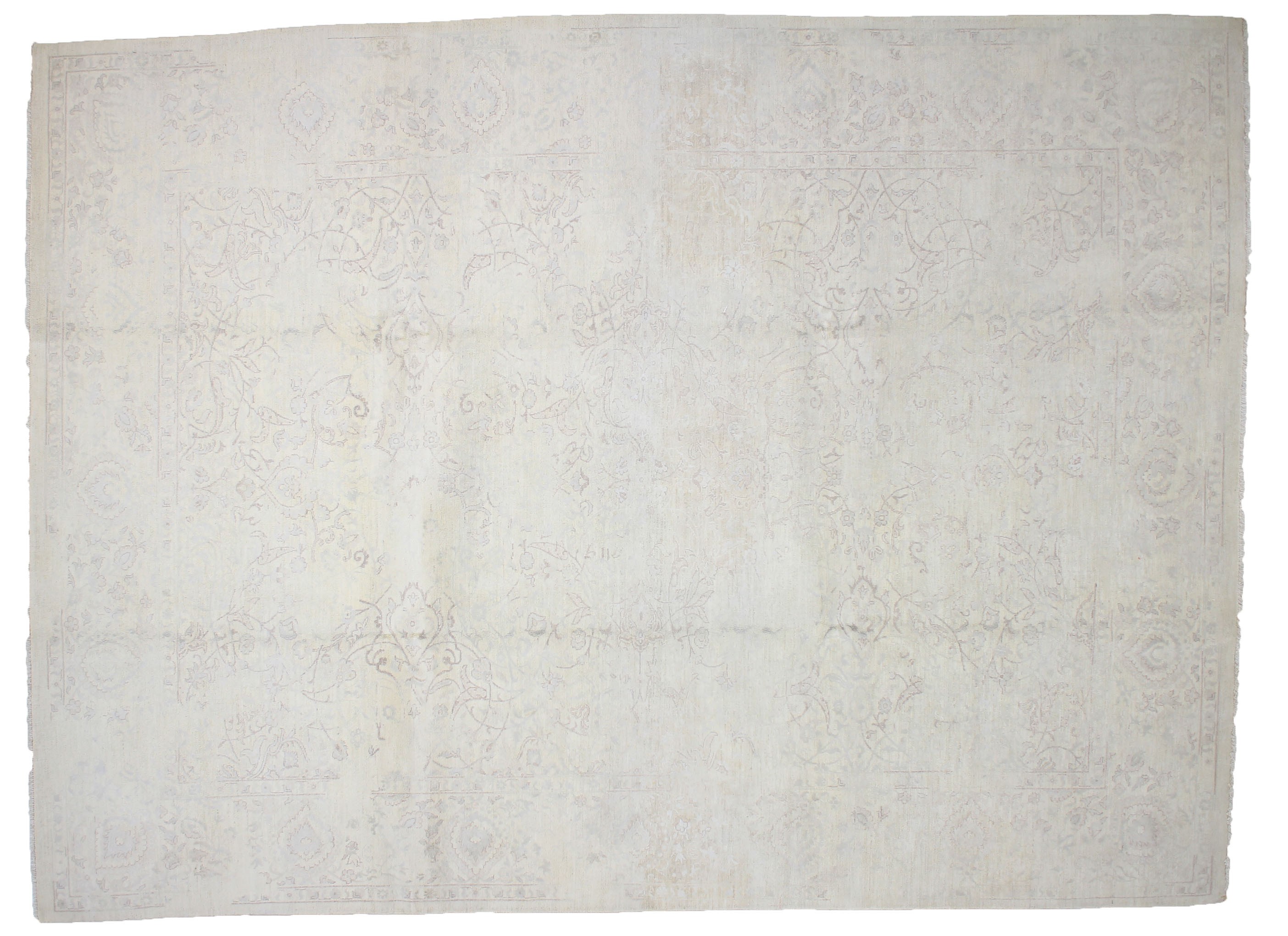 CR5253-  WHITE RUG  9.1 X12.4