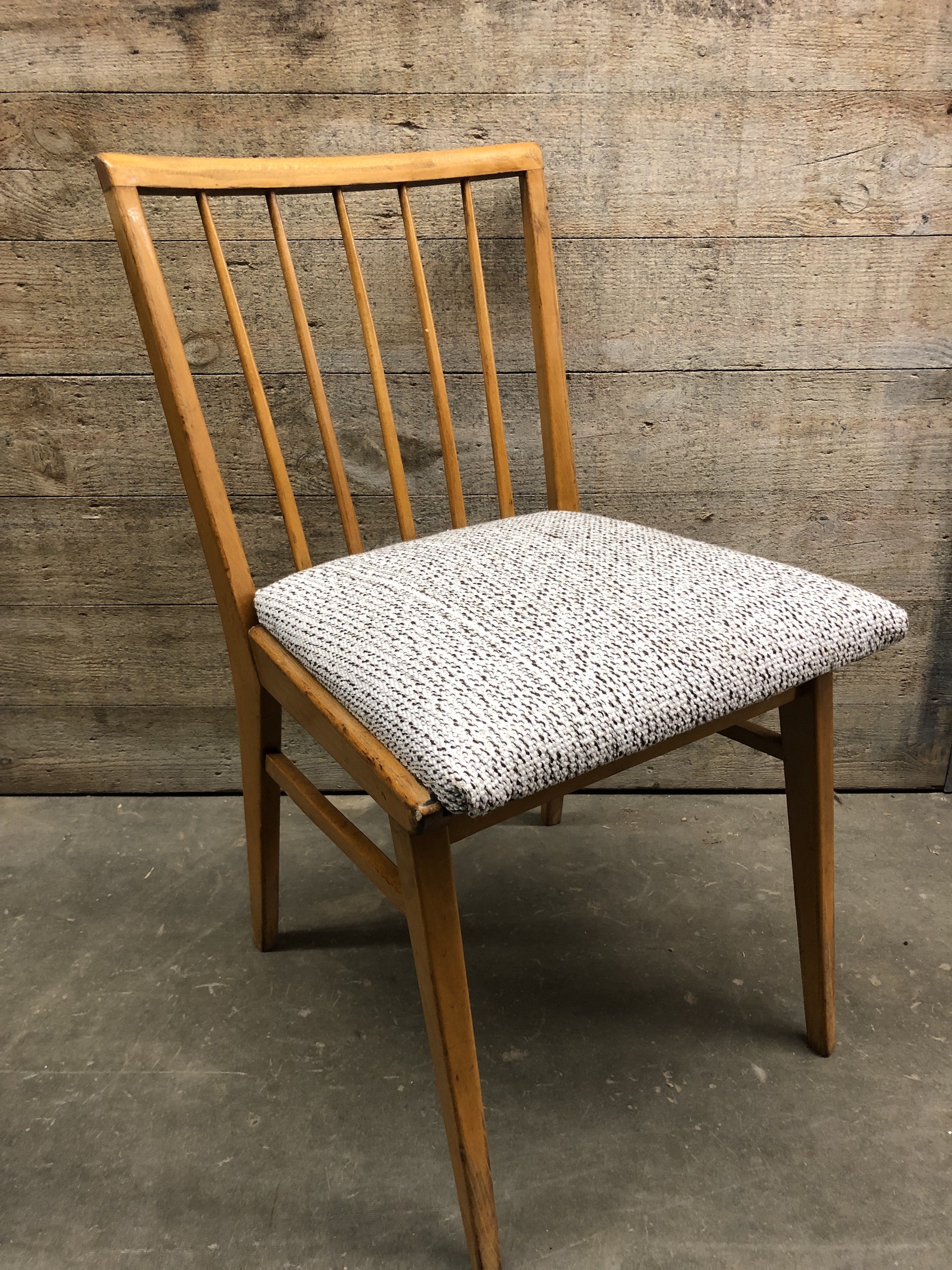 CHR216 MIDCENTURY GERMAN CHAIR WITH REUPHOLSTERED SEAT