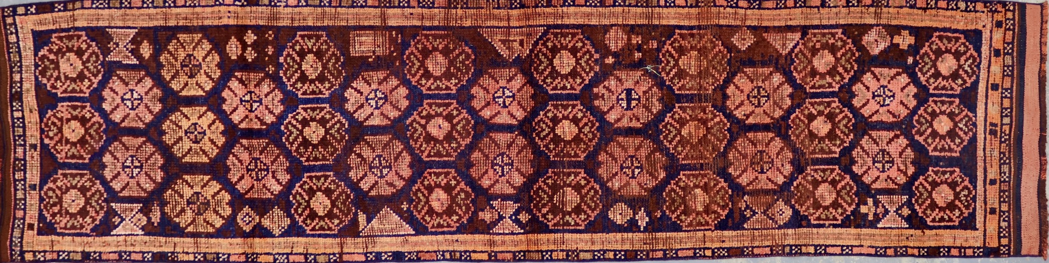 CR7976 VINTAGE 1960s KURDISH HERKI RUNNER 2'10