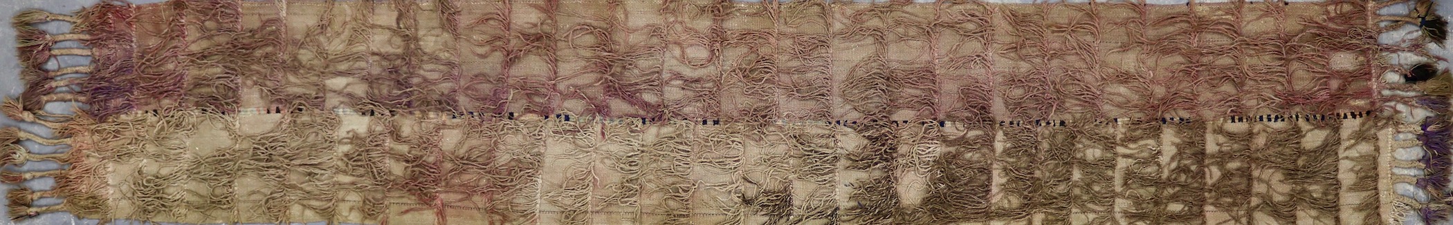 KR315 VINTAGE TURKISH TULU RUNNER 2'4