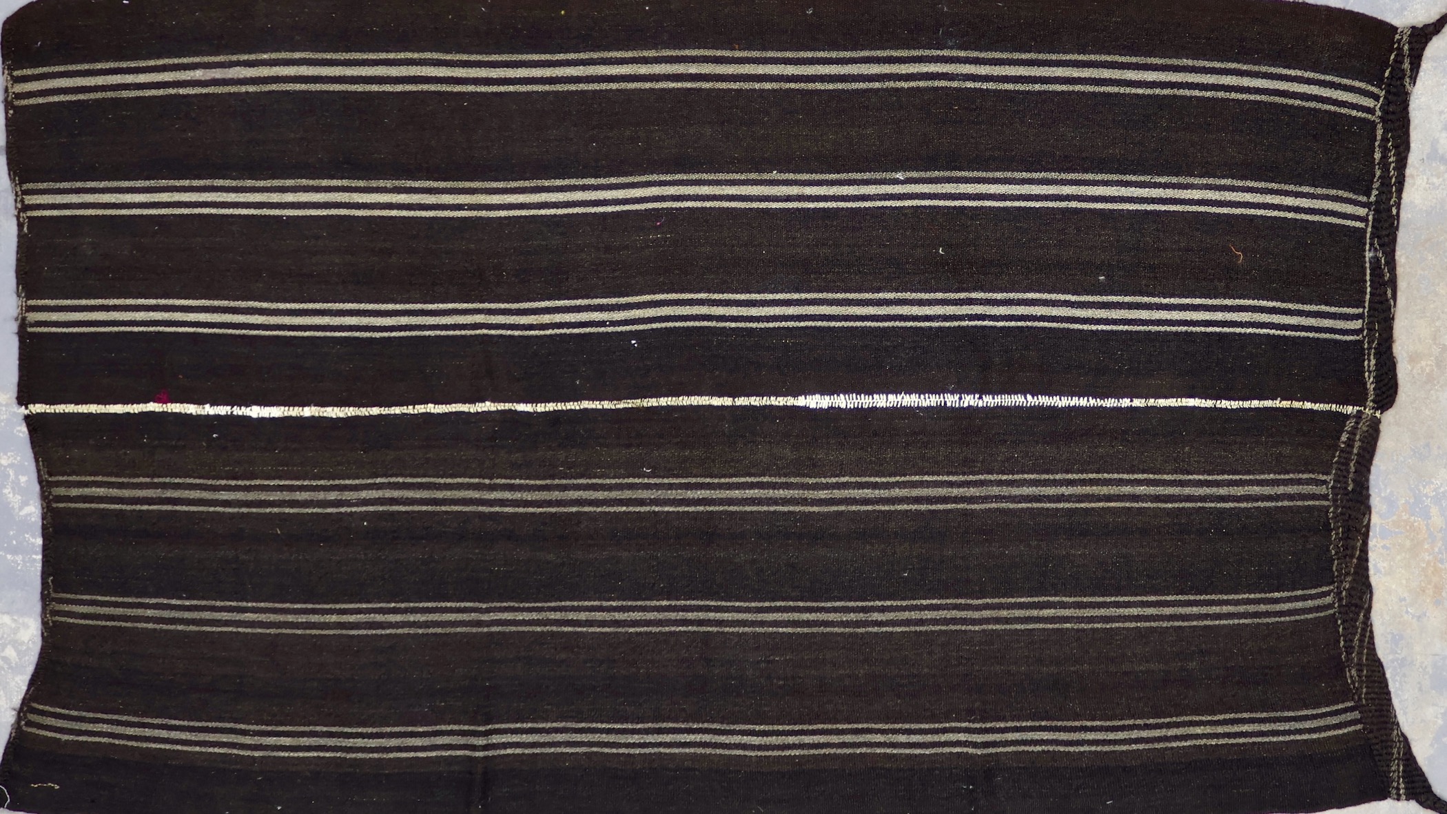 CR1395 VINTAGE 1980s TURKISH GOAT HAIR KILIM RUG 6' X 9'6