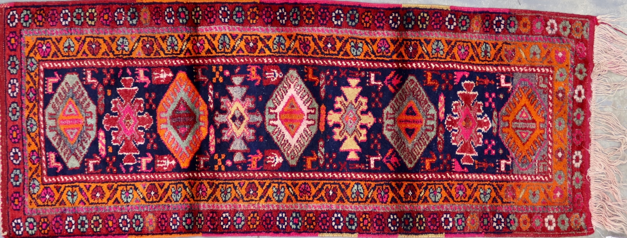 HR457 VINTAGE 1980s KURDISH HERKI RUNNER 3'1