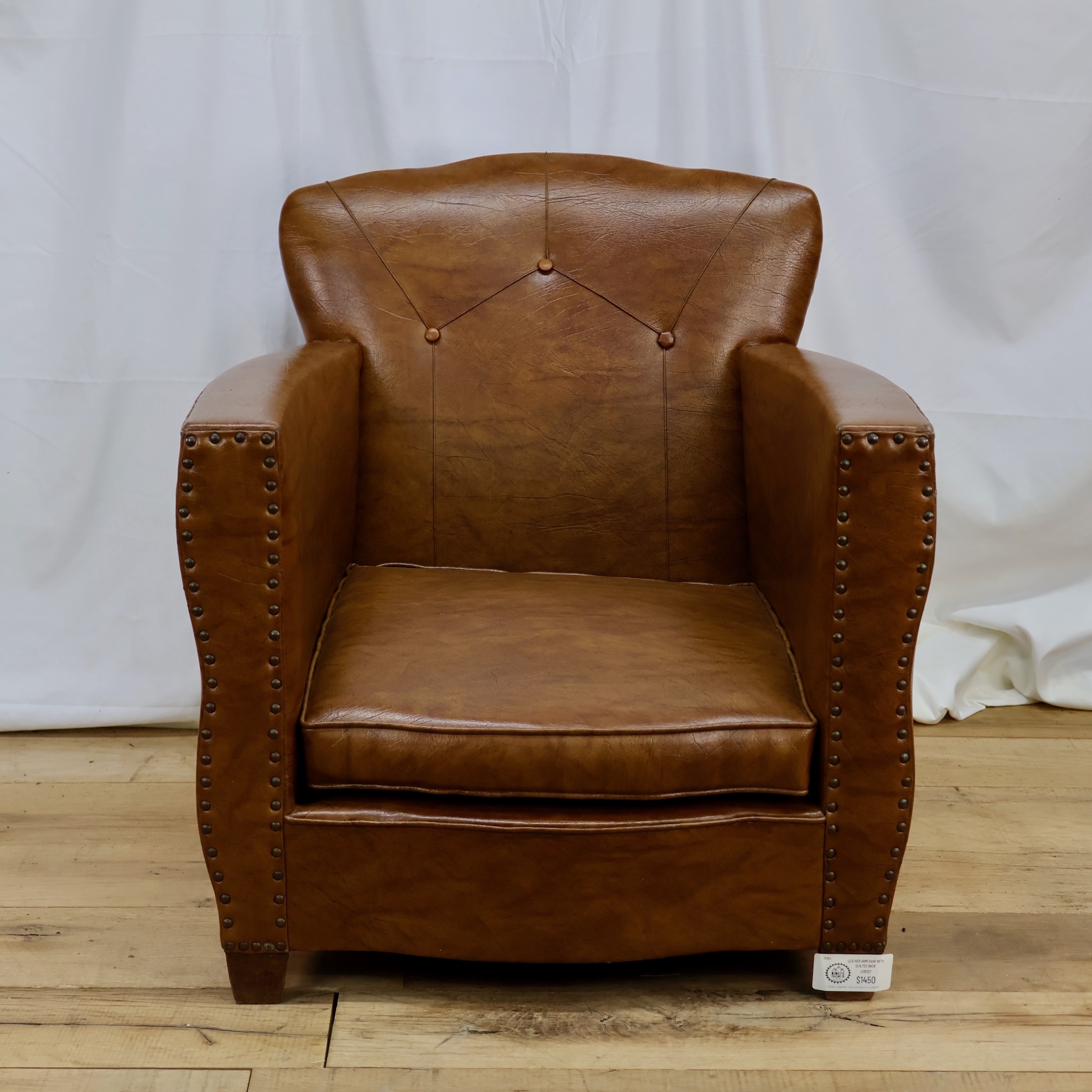 CHR227 VINYL QUILTED BACK CLUB CHAIR