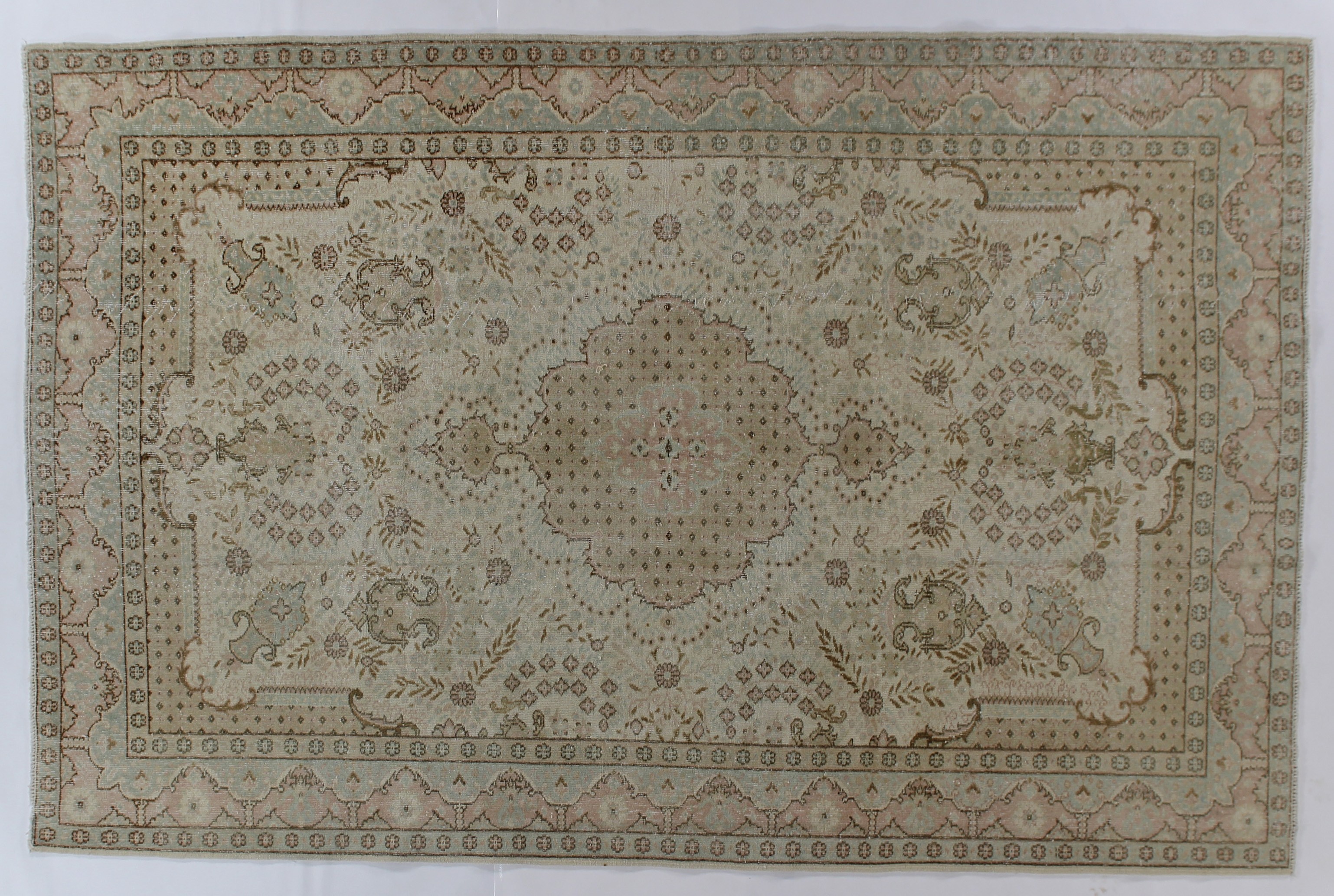 OD 3093 VINTAGE RUG  6.11 X 10.7