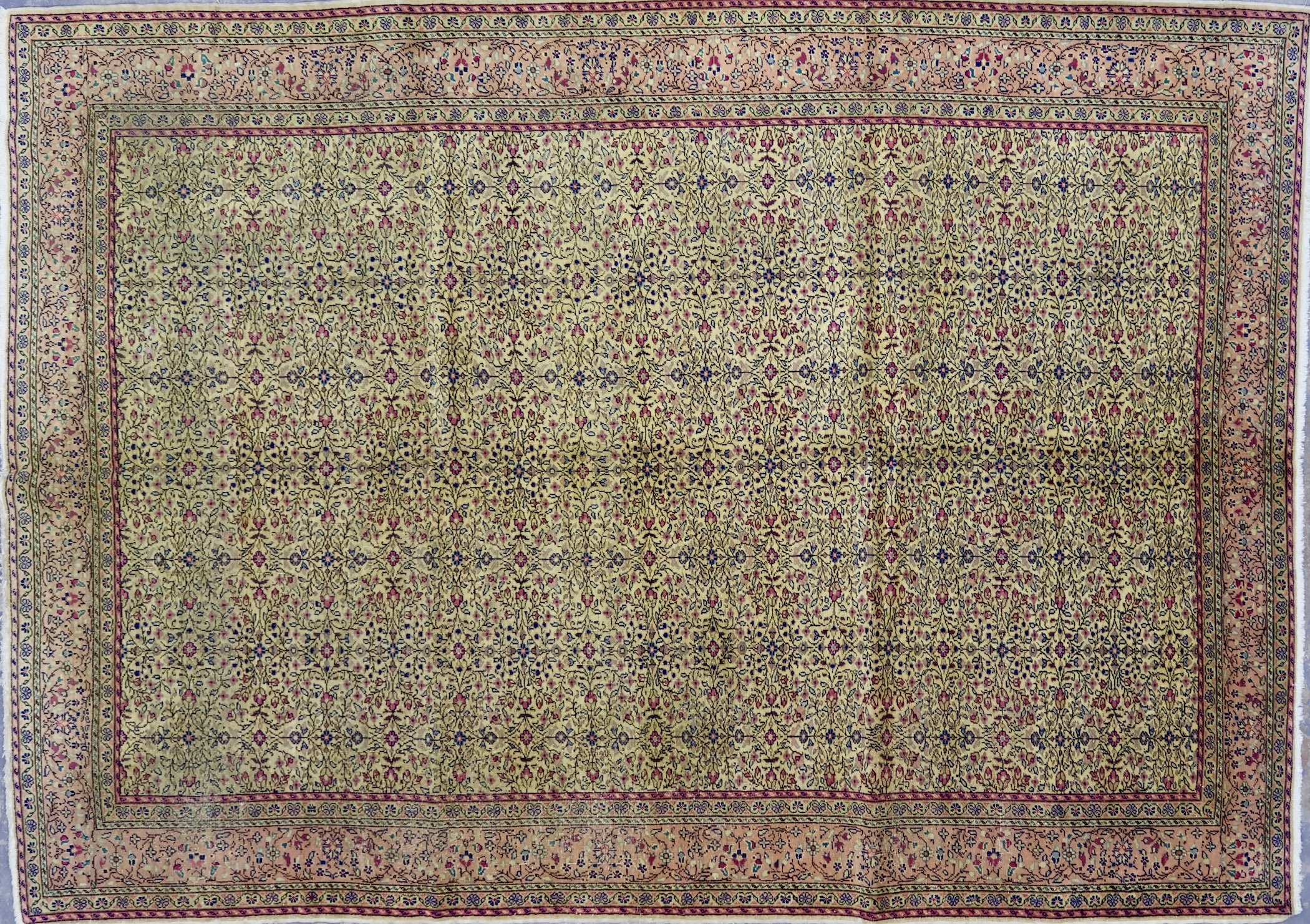 TH38 VINTAGE 1960s TURKISH KAYSERI RUG 6' X 9'