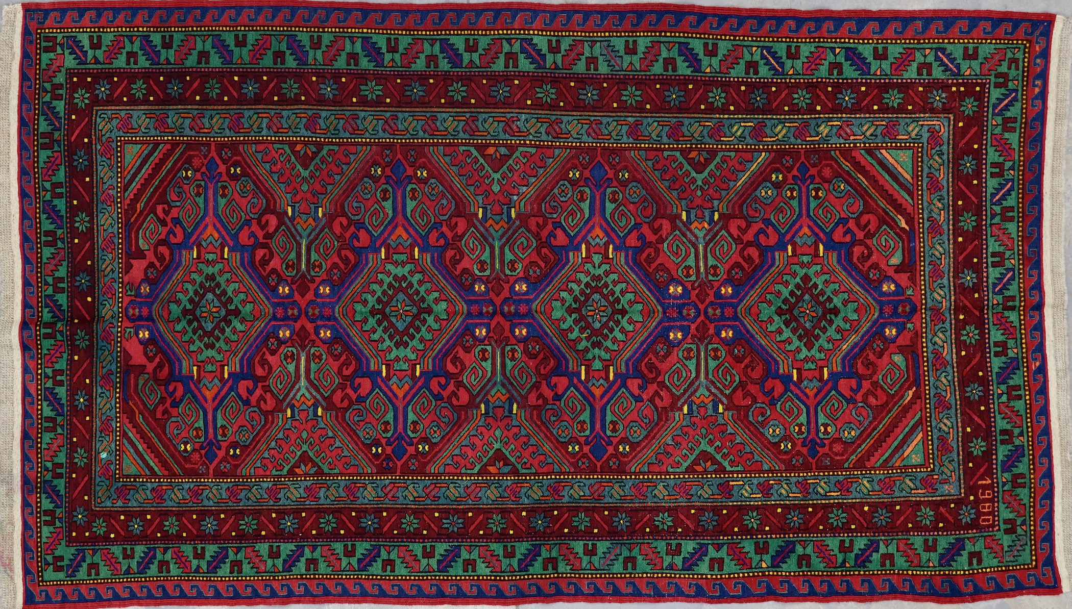 KL8600 VINTAGE CAUCASIAN SUMAK RUG, DATED 1980 5'7