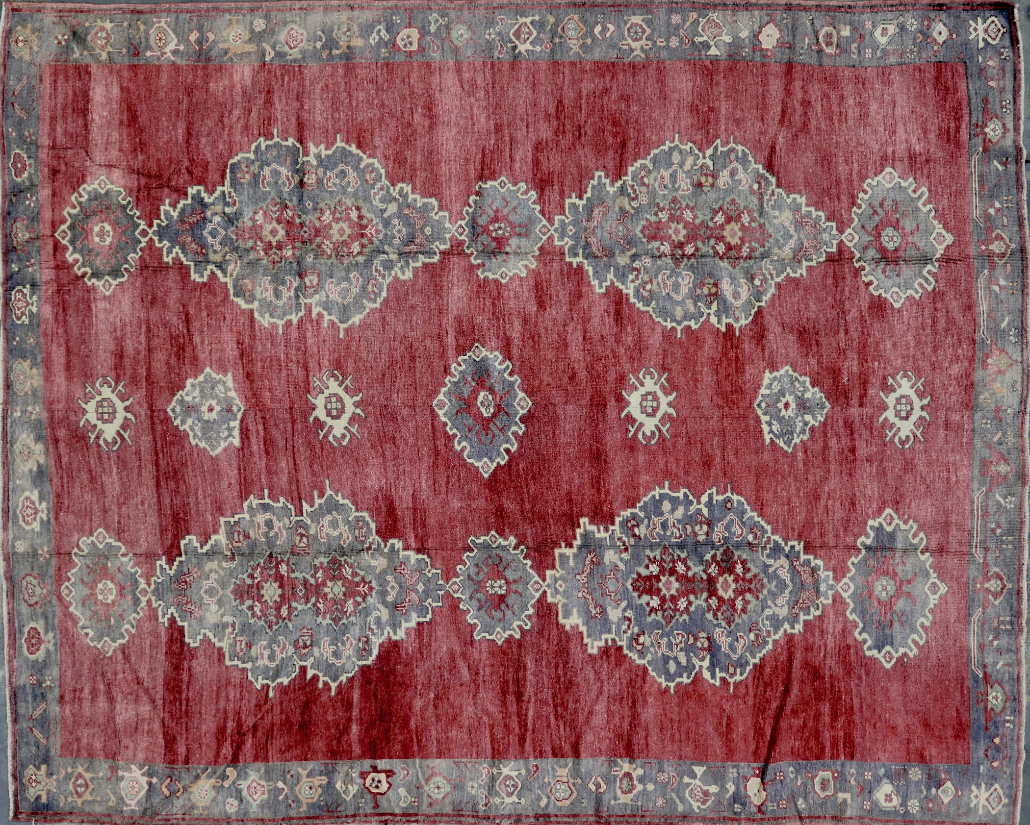 CR8291 VINTAGE 1970s TURKISH OUSHAK RUG 9'2