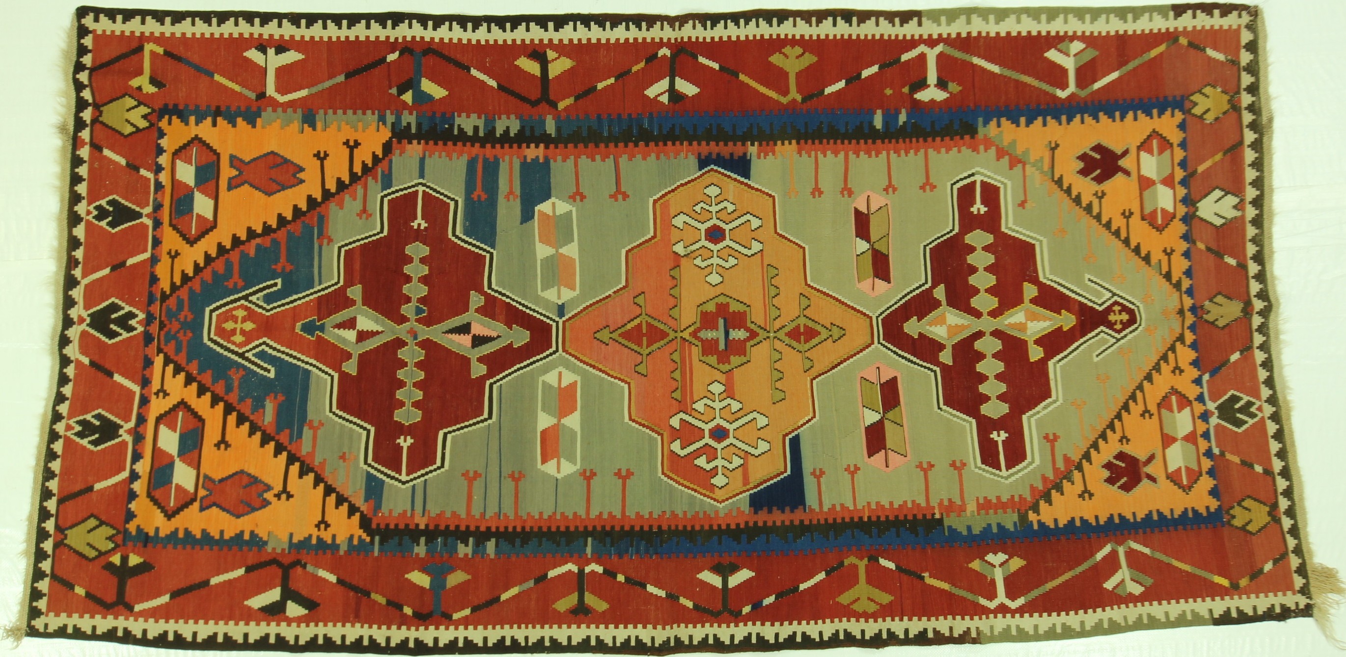 KK048 VINTAGE RUG 5x9.2