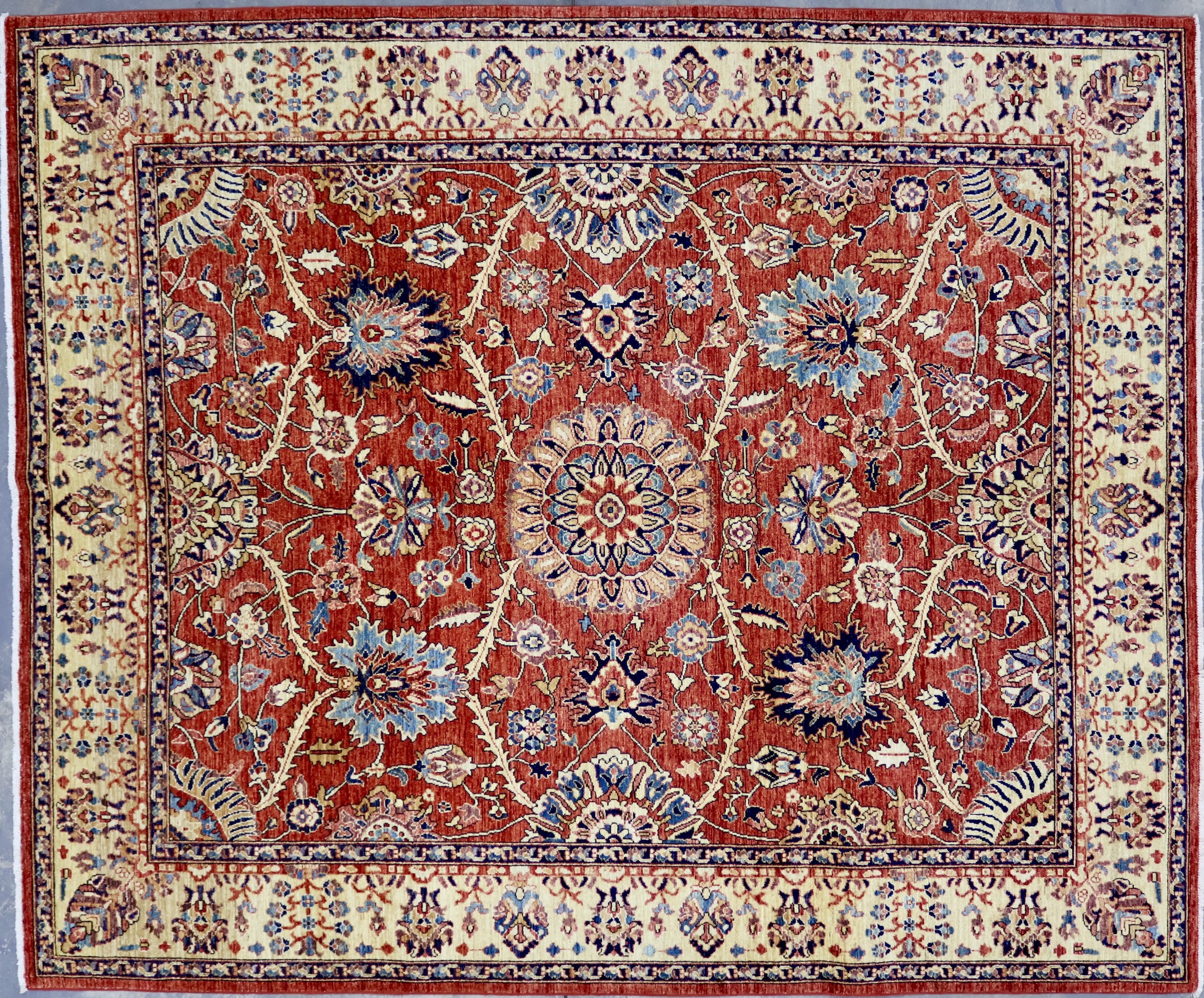 CR8230 NEW PAKISTANI MAHAL RUG 8'1