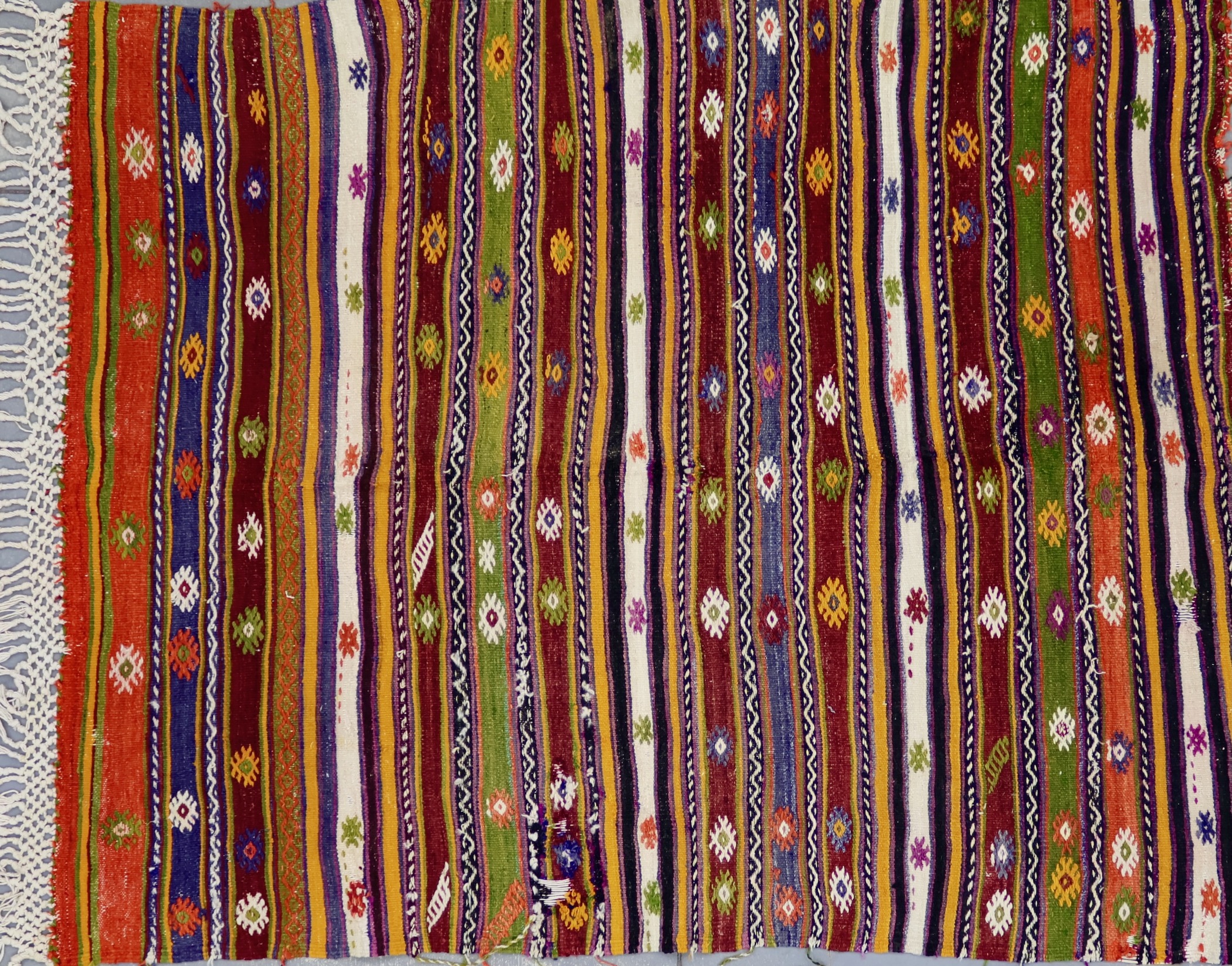 KL2467 VINTAGE TURKISH KILIM RUG 5'8