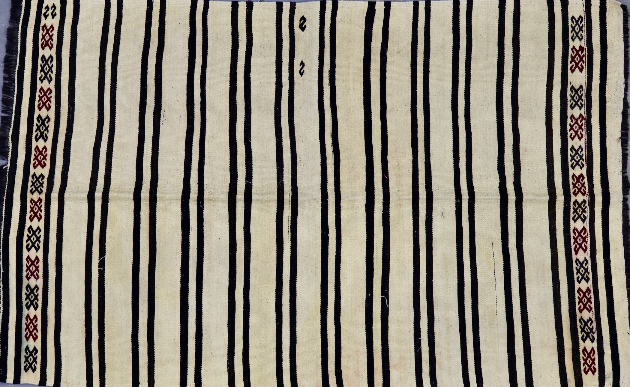 KL2463 VINTAGE 1990s TURKISH KONYA KILIM RUG 4'3