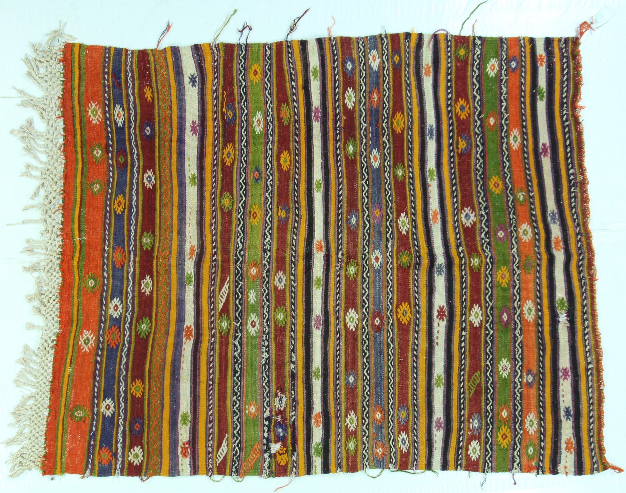 KL2407 VINTAGE KILIM 5.8x6.11