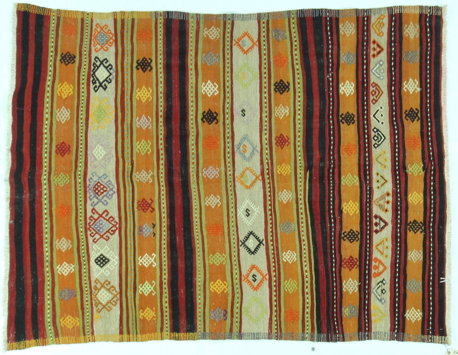 KK326 VINTAGE KILIM 4.5x5.5