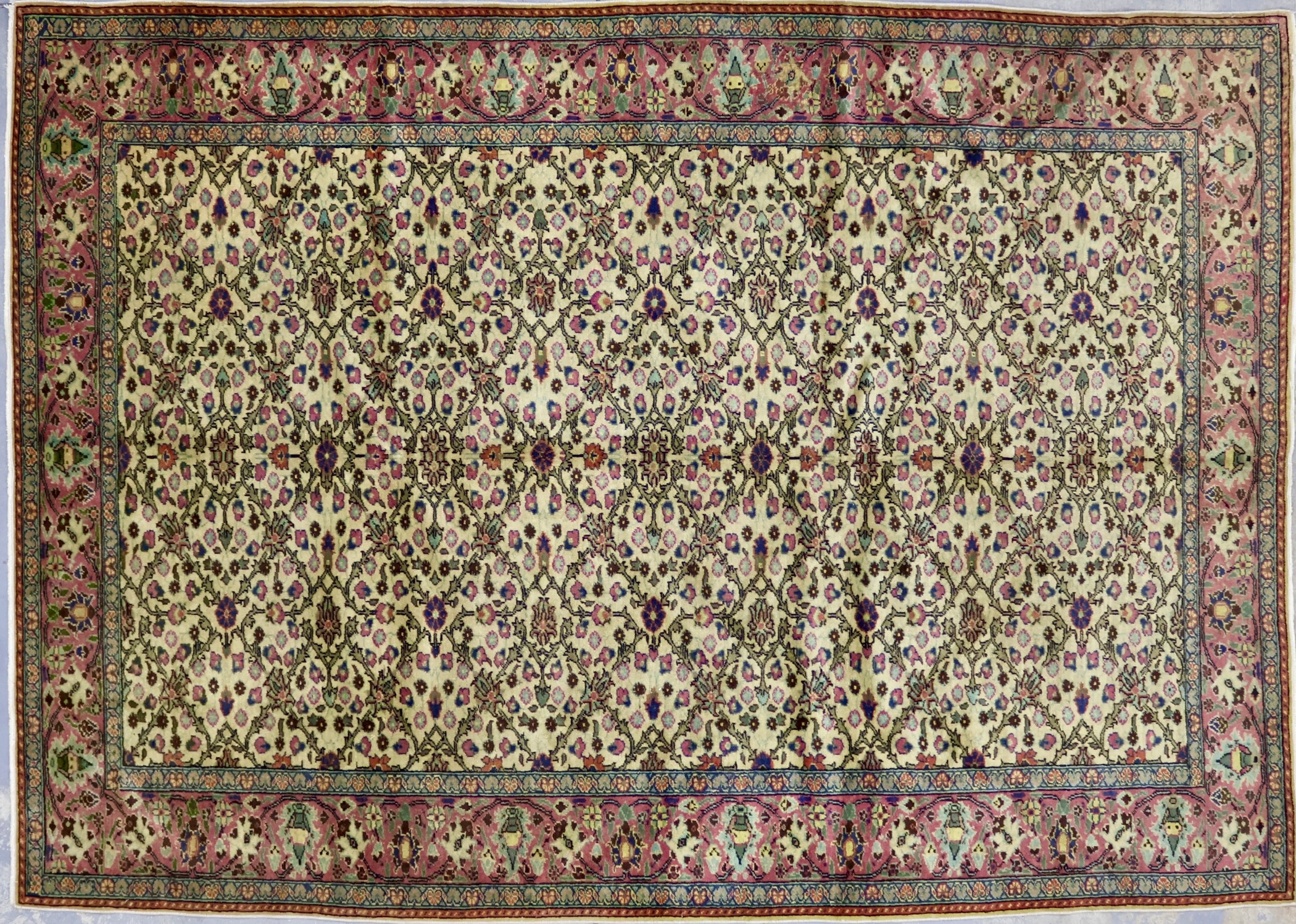 CR6005 VINTAGE 1970s TURKISH KAYSERI RUG 4'1