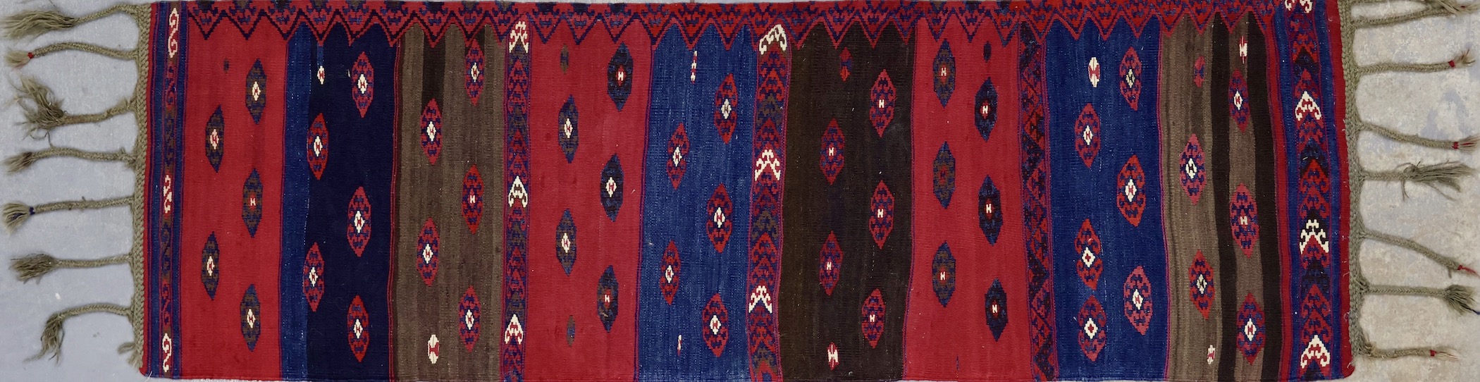 KR8334 VINTAGE KURDISH HERKI KILIM RUNNER 2'1