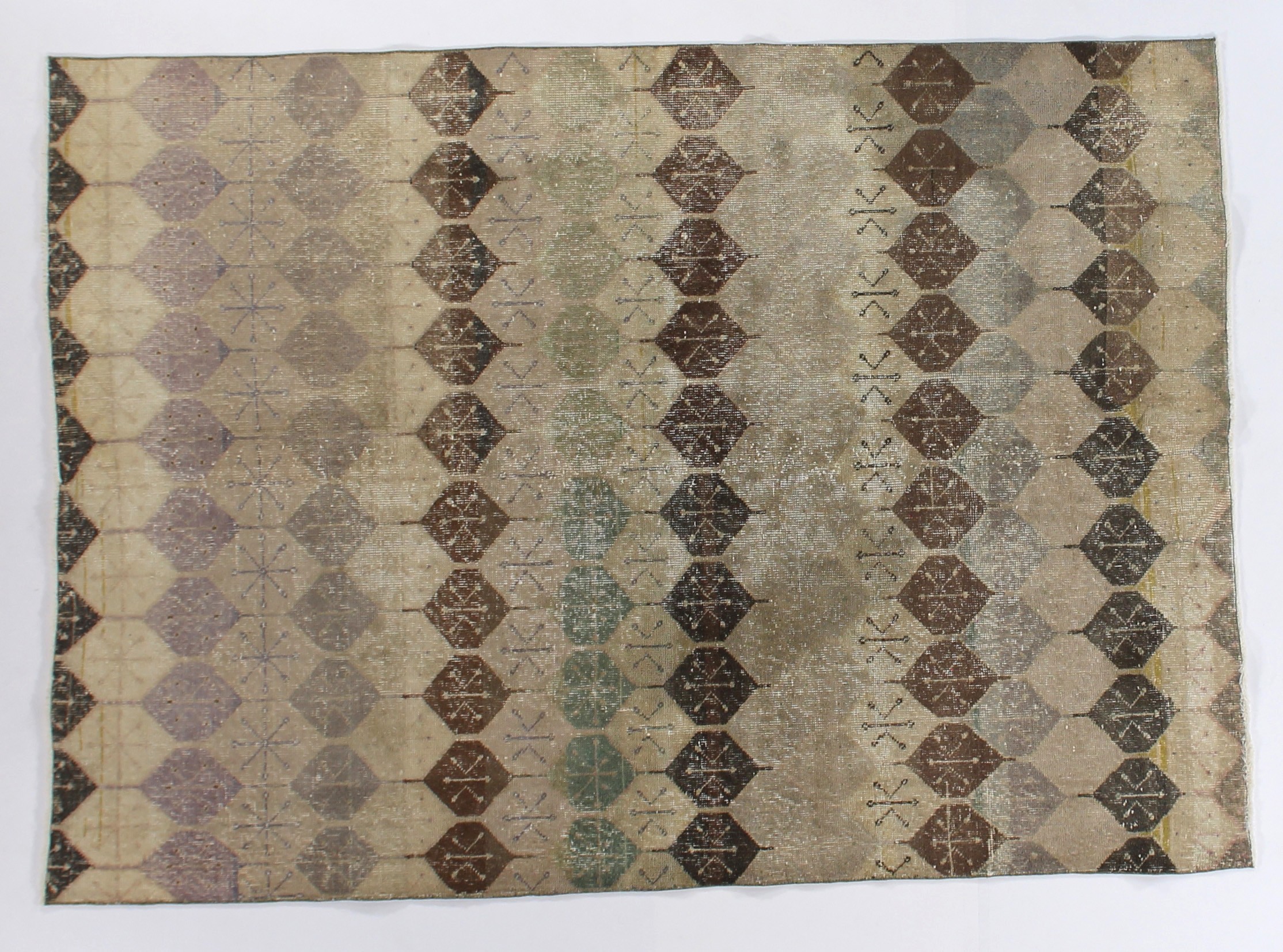 UD2937 VINTAGE RUG 5.3 X 7.4