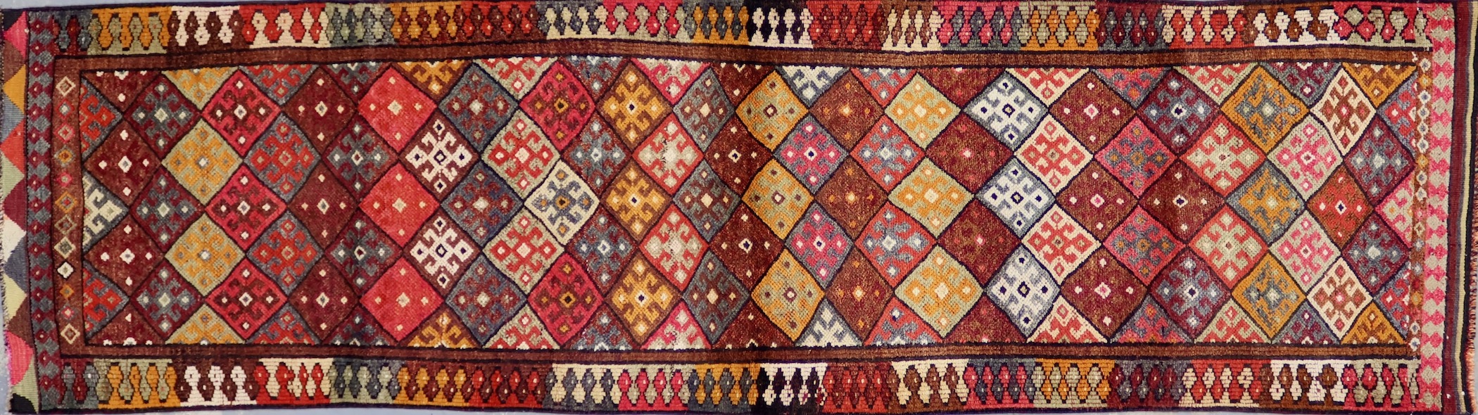 CR7956 VINTAGE 1970s KURDISH HERKI RUNNER 3'4