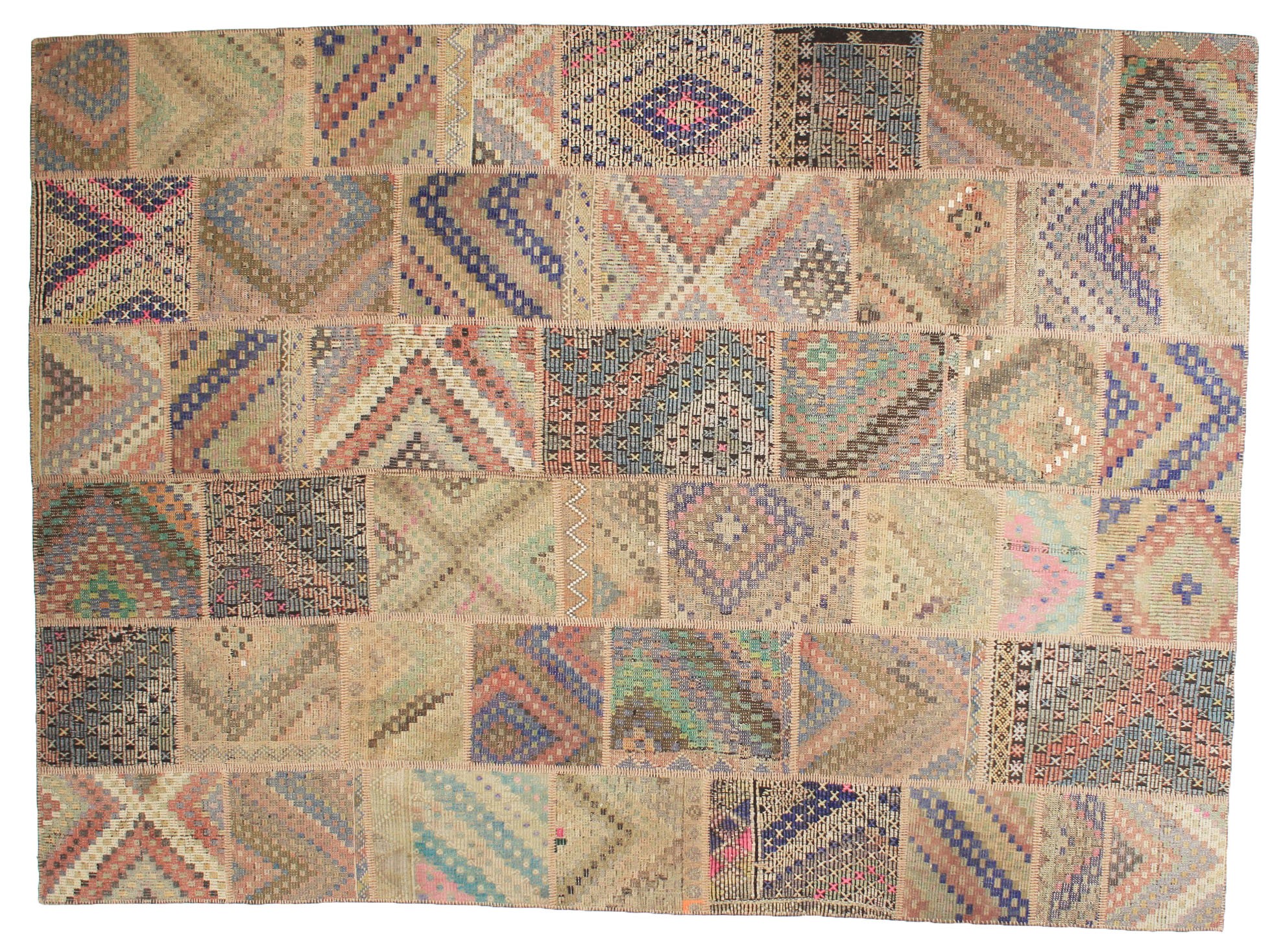 PW5520 VINTAGE PATCHWORK RUG  8.6 x 11.8