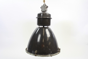 LG33 - Large Industrial light
