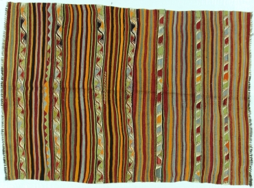 KL4764 VINTAGE KILIM 4.11x6.8