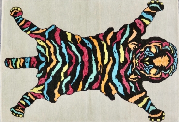 CR8467 NEW TIGER RUG 5'5