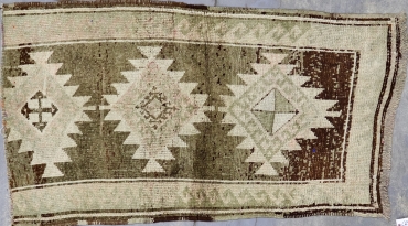 CR5990 VINTAGE TURKISH KARS RUG 3'5