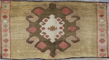 CR8589 VINTAGE 1980s TURKISH KARS RUG 3' X 5'8