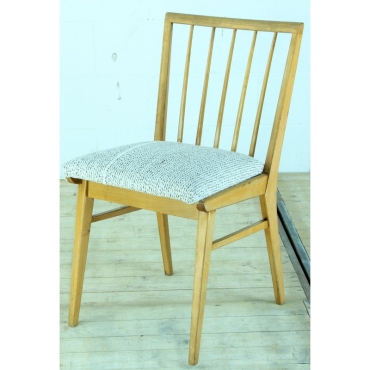 CHR216 REUPHOLSTERED EUROPEAN CHAIR