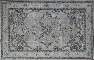 CR8660 RECLAIMED VINTAGE PERSIAN RUG 6'3