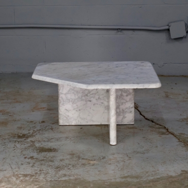 TB660A SMALL WHITE MARBLE CORNER TABLE