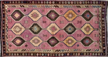 CR8560 VINTAGE KURDISH PERSIAN RUG 4'5