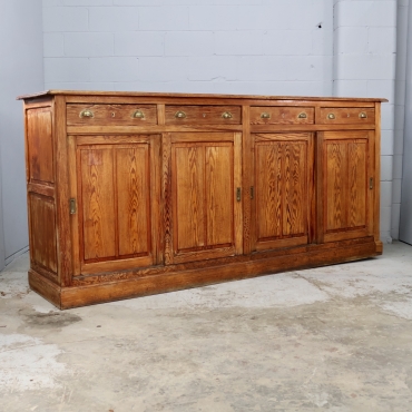 CB150 LARGE CABINET WITH SLIDING DOORS