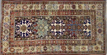 CR8130 ANTIQUE 1920s CAUCASIAN KAZAK RUG 5' X 9'6