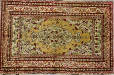 CR5399 VINTAGE 1950s TURKISH GORDES RUG 3'10