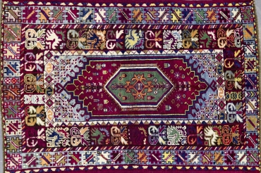 CR8116 VINTAGE 1940s WESTERN TURKISH RUG 4'3