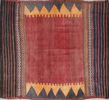 KL8253 VINTAGE 1960s AFGHAN BALUCH SOFRA KILIM RUG 4' X 4'6