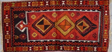 CR4017 VINTAGE 1980s KURDISH MALATYA RUG 2'10